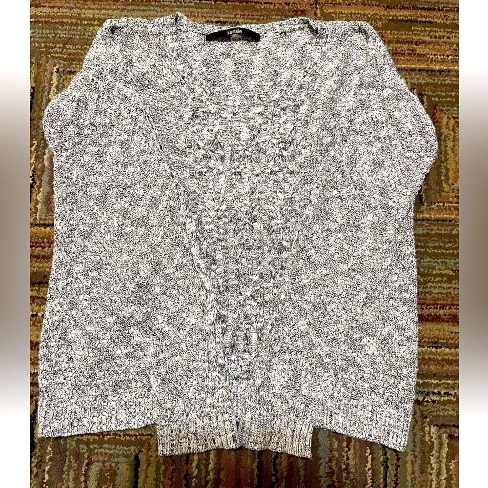 Kensie Womens Crew Neck Knit Shirt Sweater Size M Gray Long Sleeve NWT
